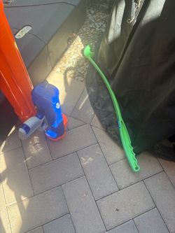 Dog guns