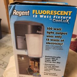 Regent Fluorescente Fixture