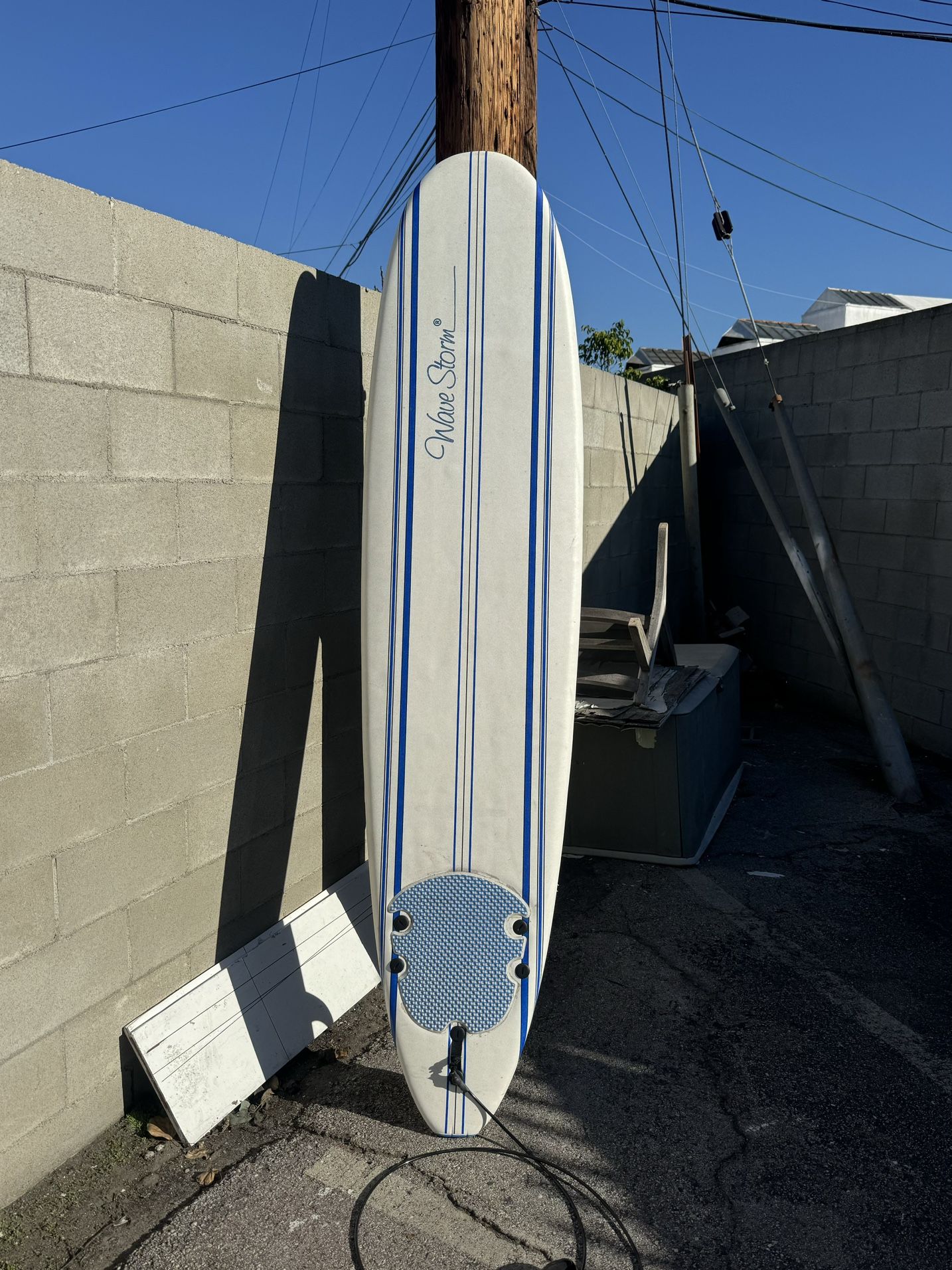 Wavestorm 8 FT Surfboard
