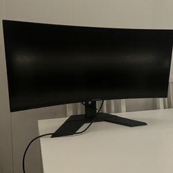 GIGABYTE G34WQC A 34" 144Hz Ultra-Wide Curved Gaming Monitor, 3440 x 1440