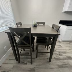 4-Piece Square Dining Table Set (Table + 4 Chairs)