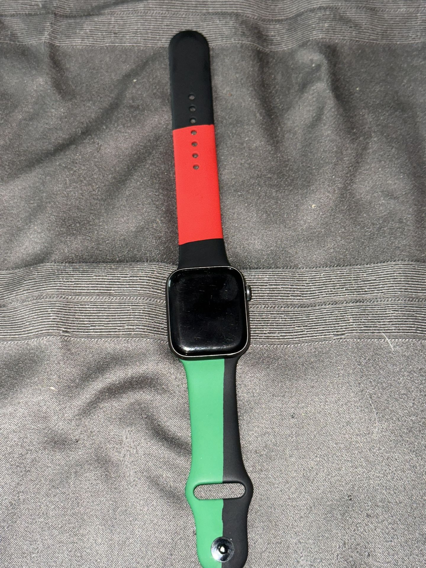 Apple Watch Series 5 (USED)