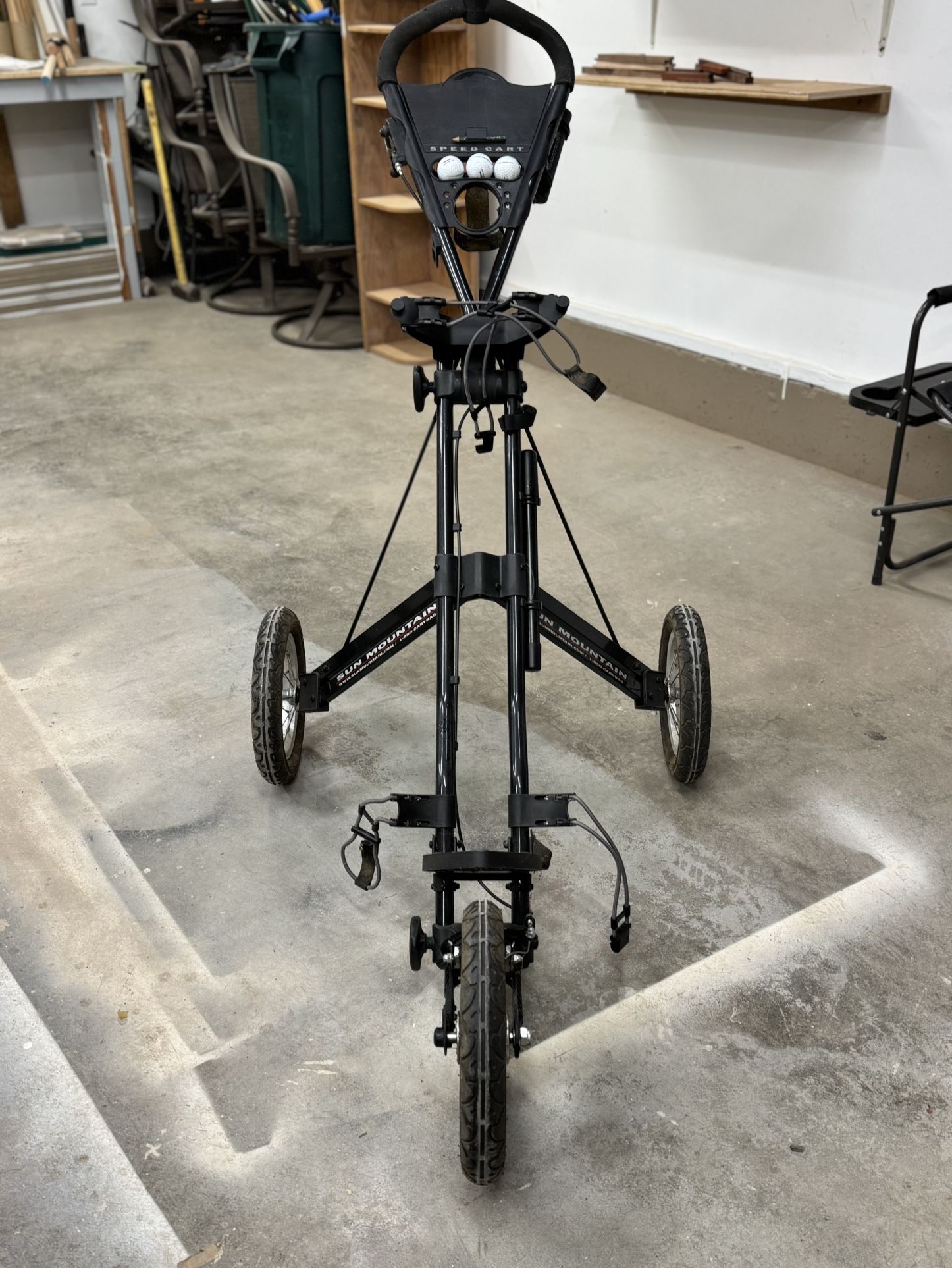 Sun Mountain Speed Cart – 3-Wheel Golf Push Cart w/ Umbrella Holder & Air Pump