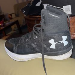 UA W Highlight Ace Volleyball Shoes