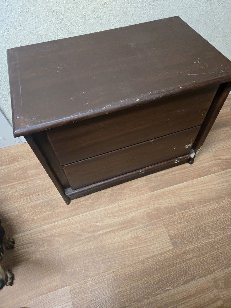 Short 2 Drawer Chest Of Drawers