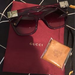 Authentic  Mcm Sunny In A Soft Red Gucci https://offerup.co/faYXKzQFnY?$deeplink_path=/redirect/