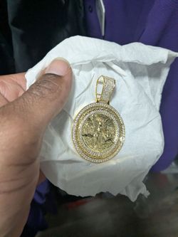 14k over 925 silver moissanite pendant