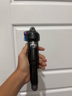 Fix floats dps black 100$ firm need gone by this week!