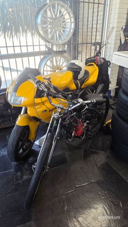 Ducati 900ss 2002 Supersport clean rare