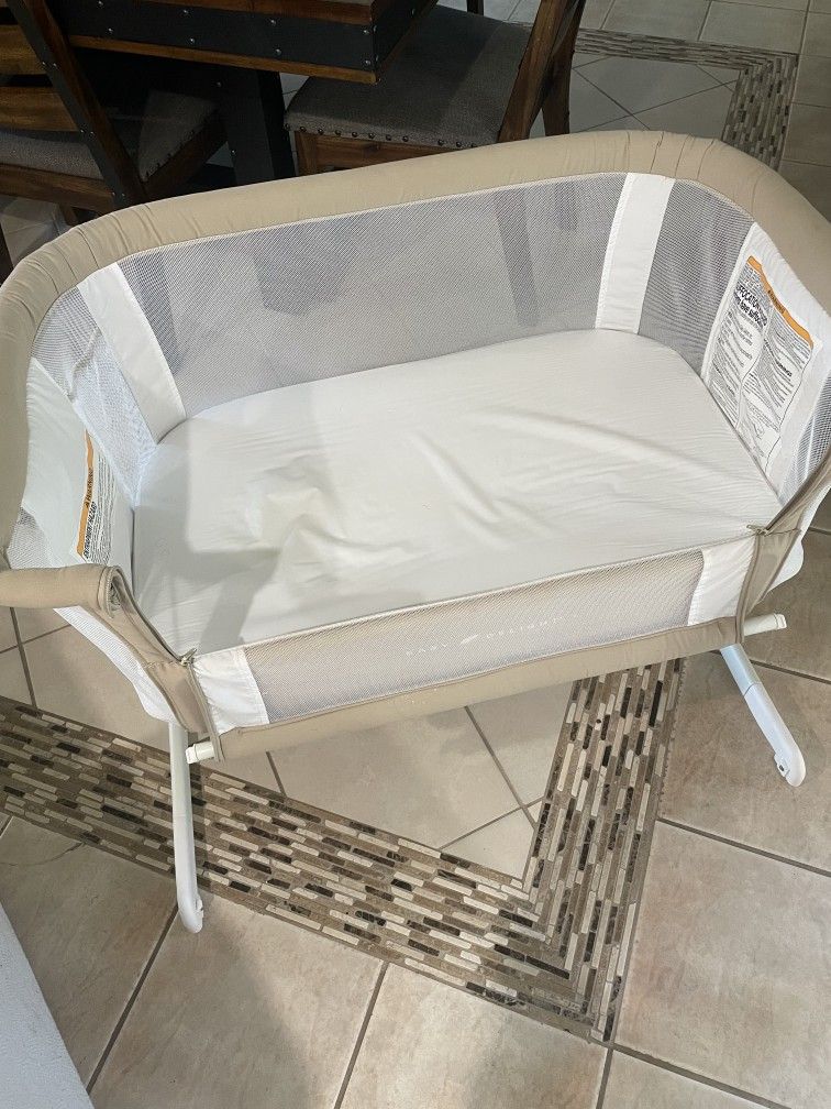 Bassinet 