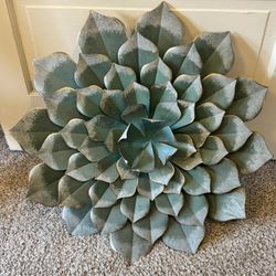 Wall Decor metal flower 