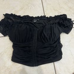 Windsor Black Top