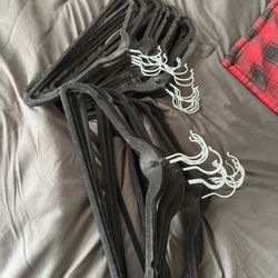 Velvet Hangers 