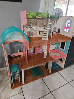 Barbie house