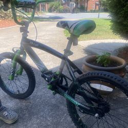 18in Huffy Bike $40