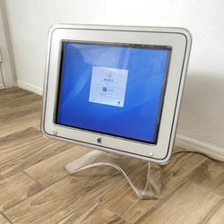 RARE Vintage Apple Studio Display CRT M7768 17” ADC Monitor