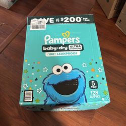128 count pampers