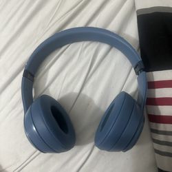 Beats Solo 4
