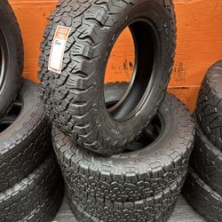 265/70R18 BF Goodrich Ko2 A/T Full Tire Set