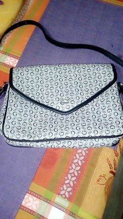 Guess purse/handbag