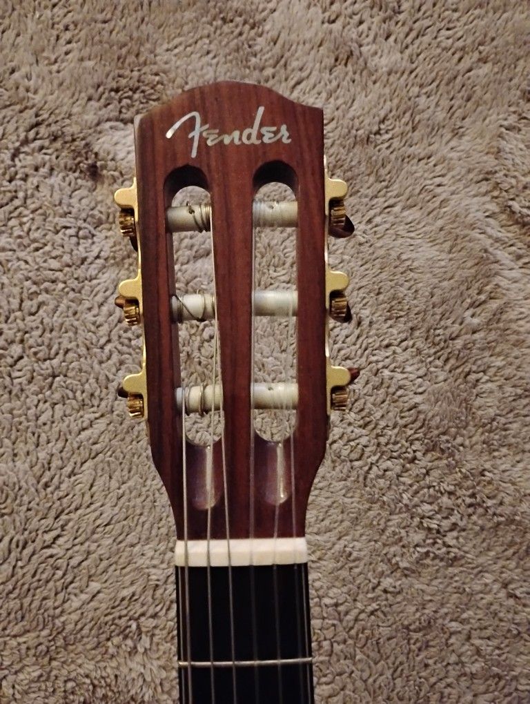 Fender GN 45SCE classical Nylon
