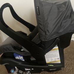 Car seat/ Carrier With Lock 