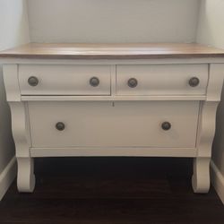 Small Dresser Or Nightstand 