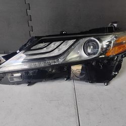 2018 2019 2020 2021 2022 2023 Toyota Camry Left Driver Side Headlight Oem