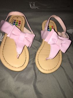 Sandals size 8c