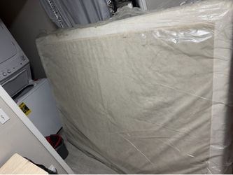 Queen box spring