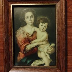 Vintage Vintage Carter's Gifts Gold Framed Jesus and Madonna's 9 in by 7 in Picture decoration