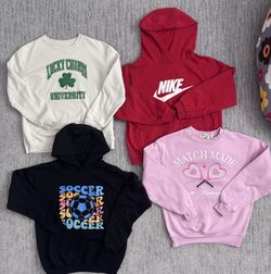 Girls Hoodies And Crew Necks 10/12