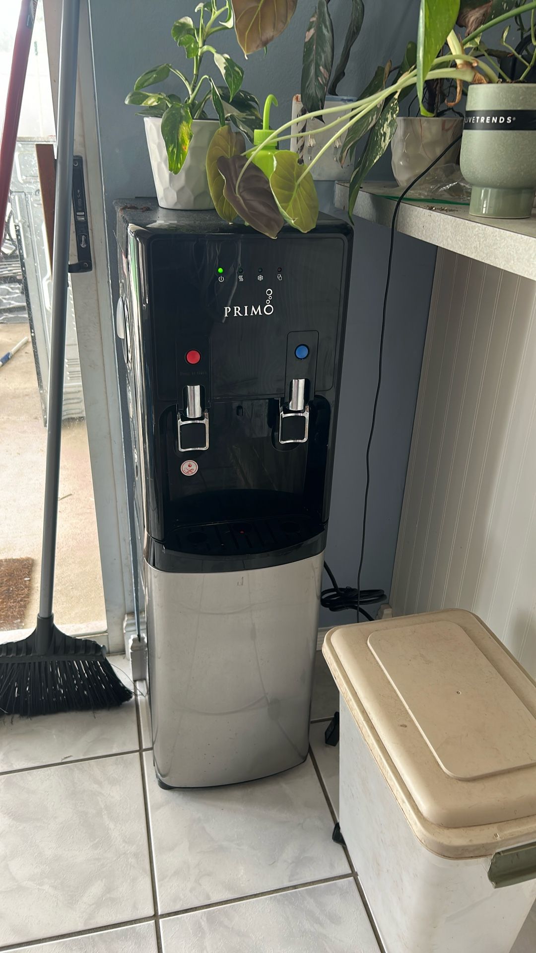 Primo water dispenser