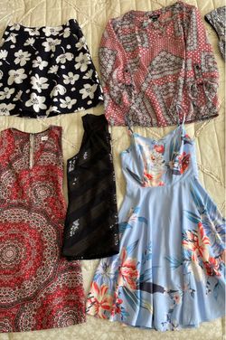 Women's clothing set. Size: XS-S