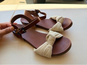 MIA sandals