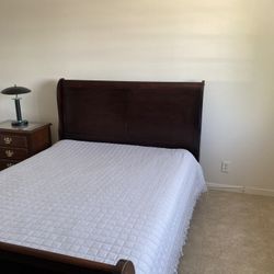 Queen Bed Frame And Dresser With Mirror 