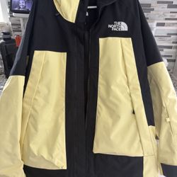 New Men’s North Face large Water Proof Jacket