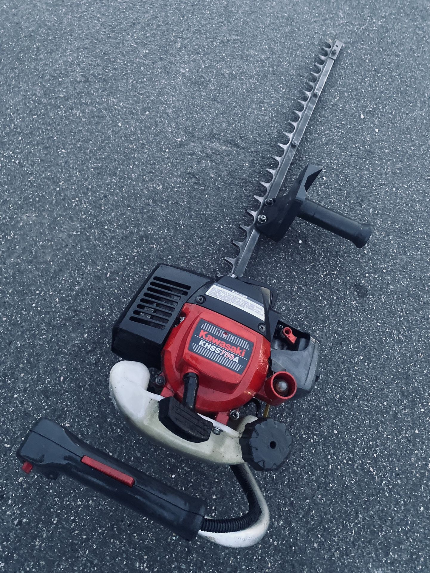 Kawasaki Commercial Gas Hedge Trimmer for Sale in Menifee, CA OfferUp