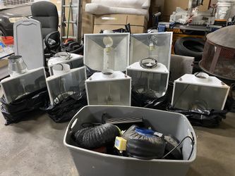 8 Grow Lights Hydrofarm, Mercury, Jupiter, Ballast, and Fans