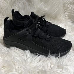 PUMA SHOES FOR MEN SIZE 9.5 