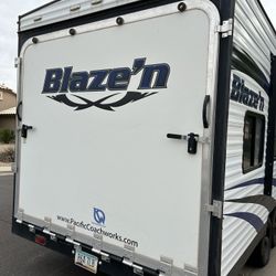 2016 Pacific Coachworks Blazing