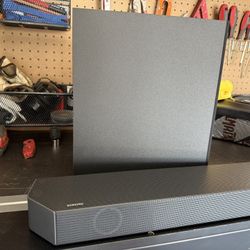 Samsung Q-600C Soundbar and Subwoofer 