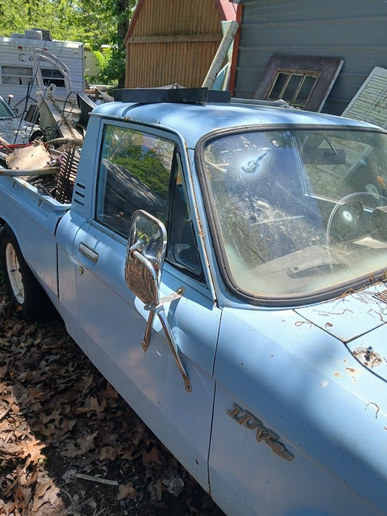 Chevy Luv
