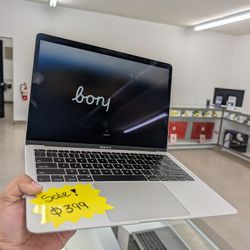 MacBook Air 2018 8gb Ram 128gb SSD 
