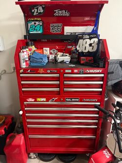 Husky Red Rolling Tool Chest Cabinet