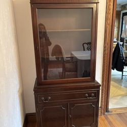 Vintage Petite Mahogany Curio/ Cabinet / Must Go Asap