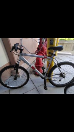 Nice Diamondback MT10 Hardtail Bicycle 🚲 27.5”