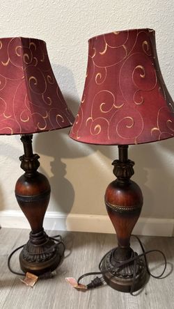 Vintage Lamps Maroon half moon Excellent