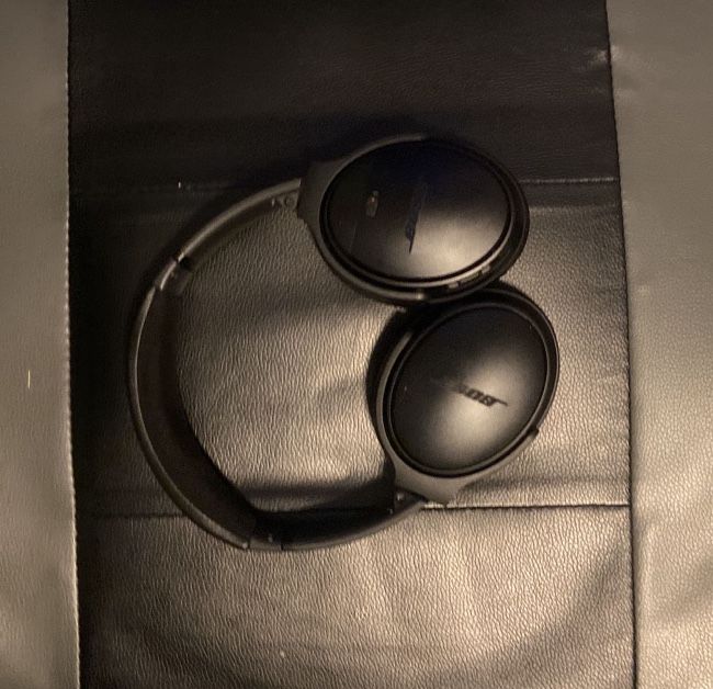 Bose Qc 35 -2 headphones