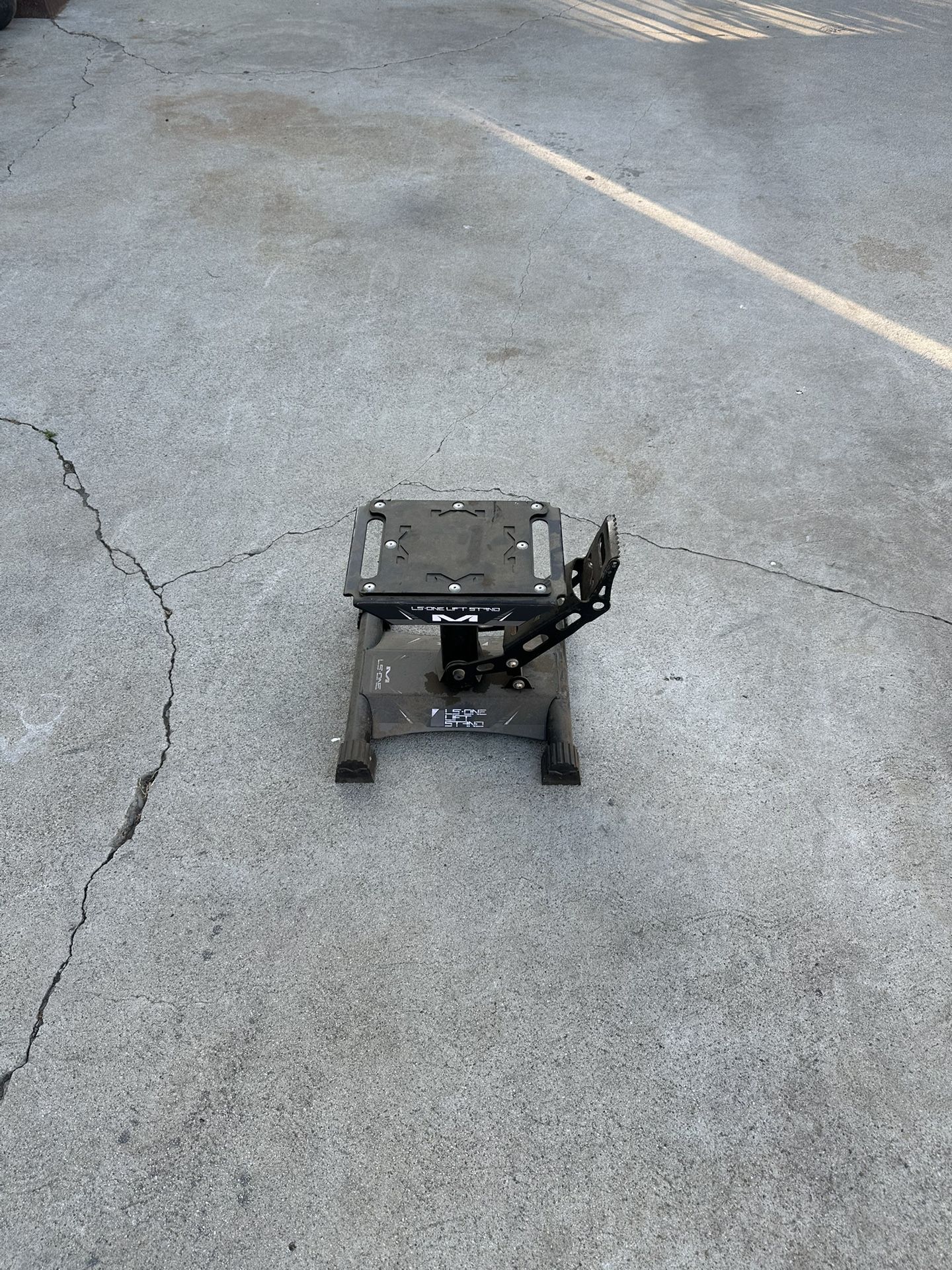 Dirt Bike Stand